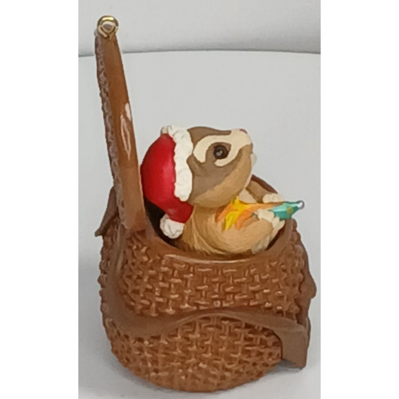 Hallmark Hooked on Collecting 1995 Christmas Ornament Chipmunk in Basket - Picture 4 of 7